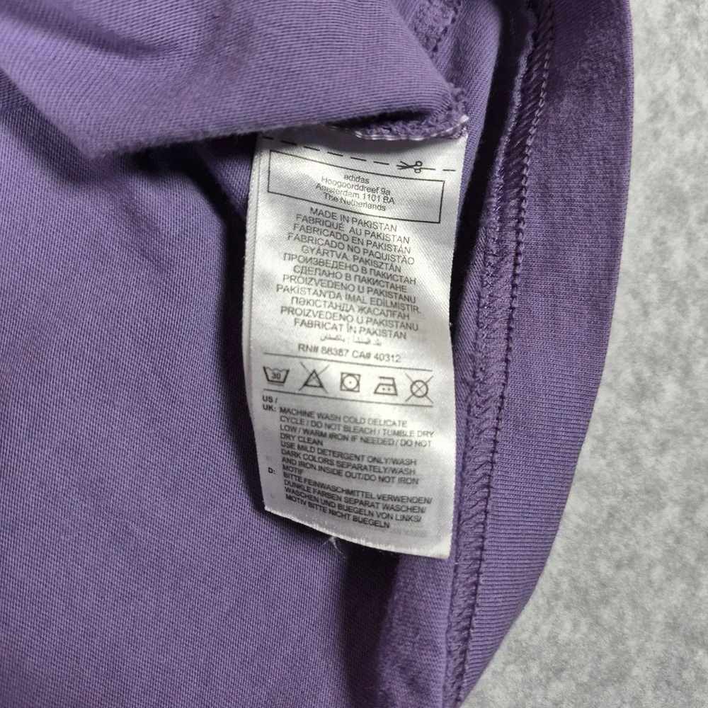 Adidas T-Shirt Mens Medium Purple Colorblock Raglan Trefoil Script Logo Tee